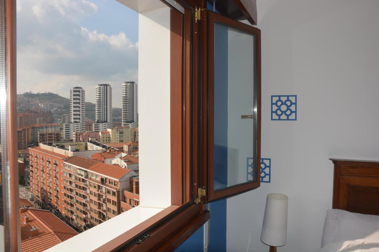 Superviews, Parking 24H Vigilado Incluido Y Netflix En Habitacion Independiente Con Bano Privado En Apartamento Particular, Francais&English Bilbao Exteriör bild
