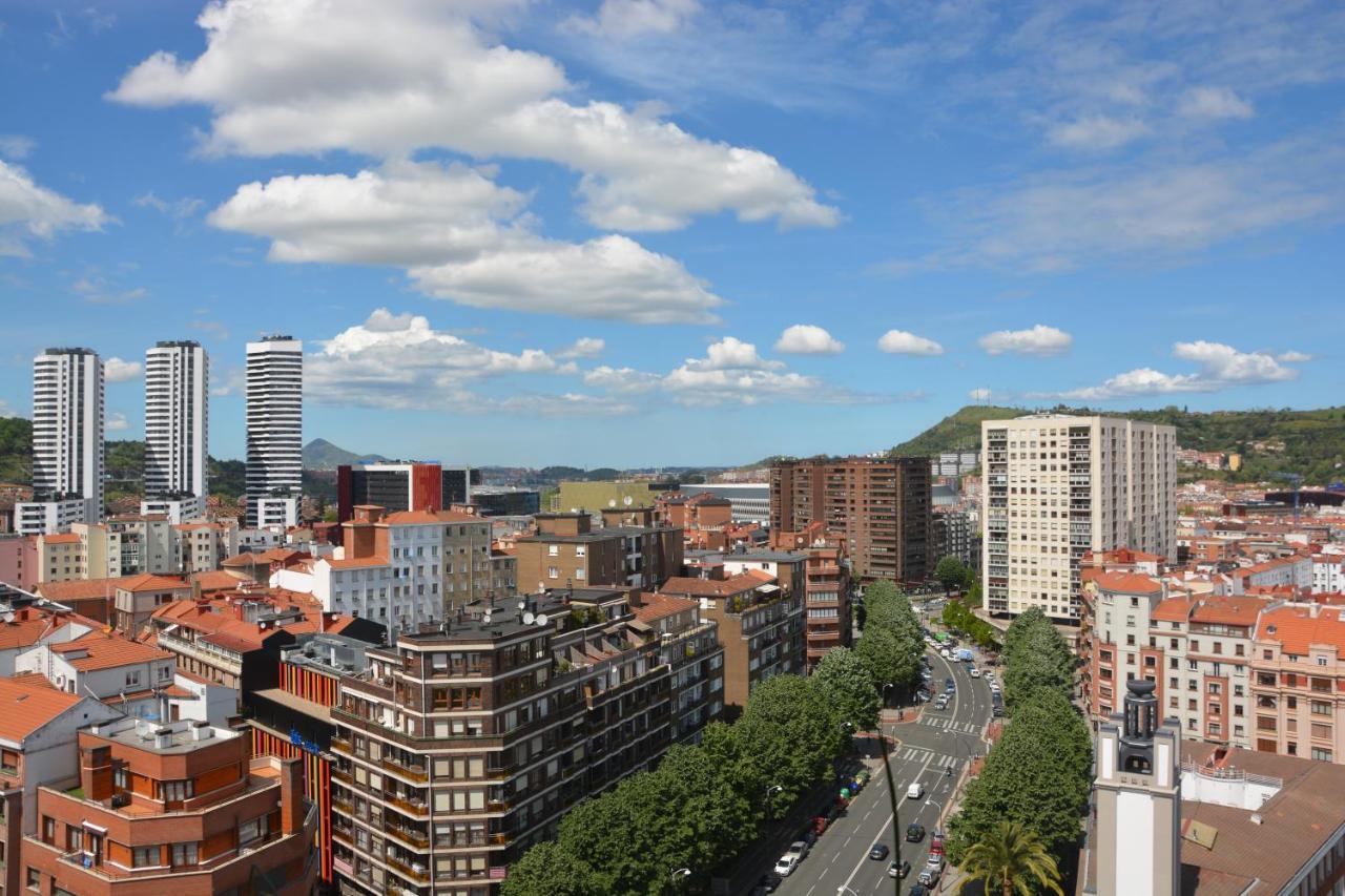 Superviews, Parking 24H Vigilado Incluido Y Netflix En Habitacion Independiente Con Bano Privado En Apartamento Particular, Francais&English Bilbao Exteriör bild